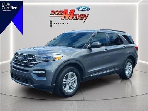 Carbonized Gray Metallic 2024 Ford Explorer XLT