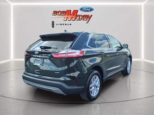 Forged Green Metallic 2024 Ford Edge SEL