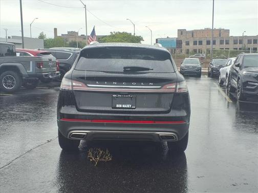 2022 Lincoln Nautilus Standard