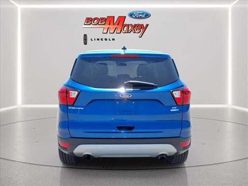 Lightning Blue Metallic 2019 Ford Escape SE