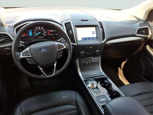 Magnetic 2019 Ford Edge SEL