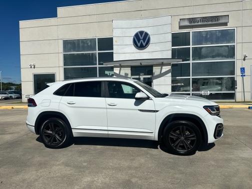 2021 Volkswagen Atlas Cross Sport 3.6 V6 SE w/ Technology R-Line
