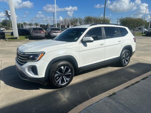 2025 Volkswagen Atlas 2.0T SE