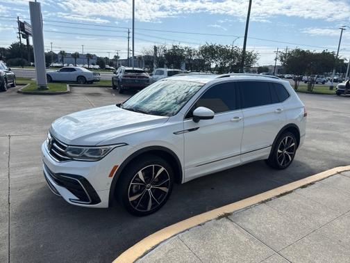 2022 Volkswagen Tiguan 2.0T SEL R-Line