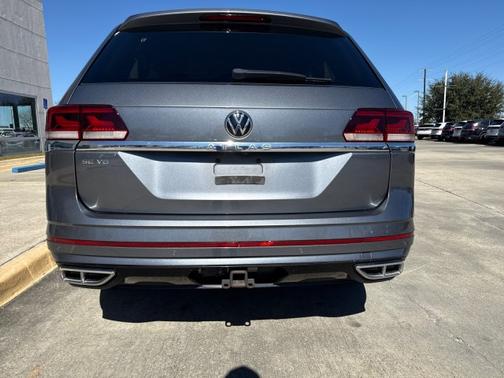 2021 Volkswagen Atlas 3.6 SE w/ Technology R-Line