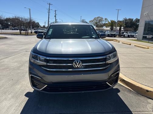 2021 Volkswagen Atlas 3.6 SE w/ Technology R-Line