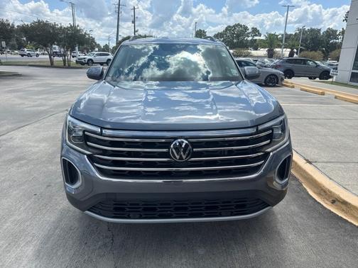 2024 Volkswagen Atlas 2.0T SE w/ Technology