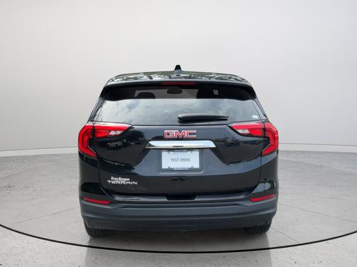 Ebony Twilight Metallic 2018 GMC Terrain SLE