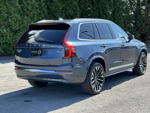 2025 Volvo XC90 2025.5 B6 AWD Plus 7-Seater