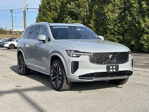 2025 Volvo XC90 Plus