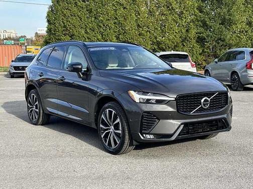 2023 Volvo XC60 Plus
