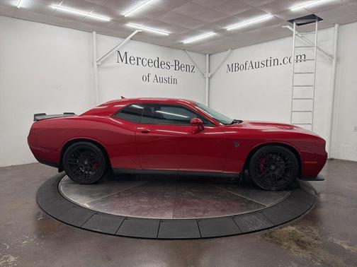 2016 Dodge Challenger SRT Hellcat