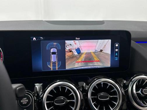2025 Mercedes-Benz GLA 250 Base