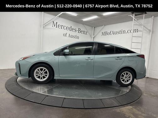 2022 Toyota Prius L