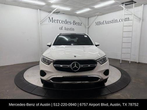 Polar White 2026 Mercedes-Benz GLC 300 Base