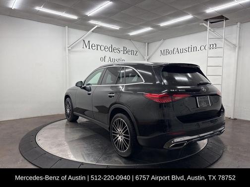 2025 Mercedes-Benz GLC 300 Base