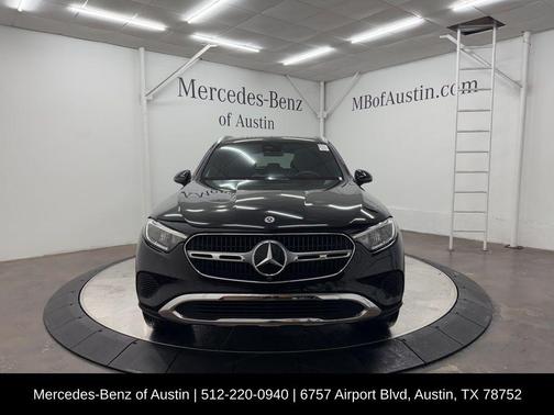 2025 Mercedes-Benz GLC 300 Base