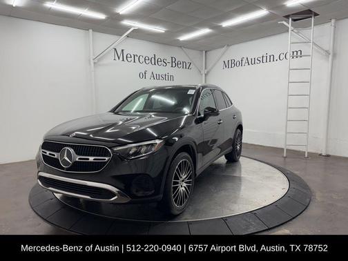2025 Mercedes-Benz GLC 300 Base