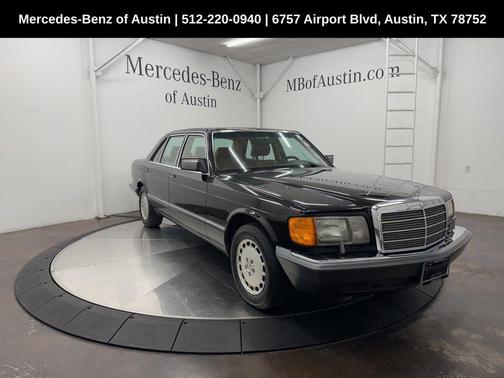 1991 Mercedes-Benz S-Class 560SEL