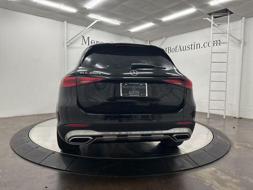 2025 Mercedes-Benz GLC 350e Base 4MATIC