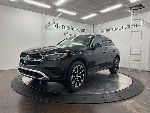 2025 Mercedes-Benz GLC 350e Base 4MATIC