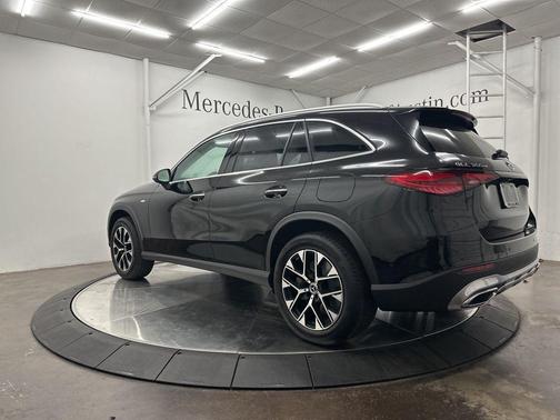 2025 Mercedes-Benz GLC 350e Base 4MATIC