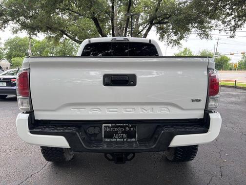 Super White 2020 Toyota Tacoma TRD Sport
