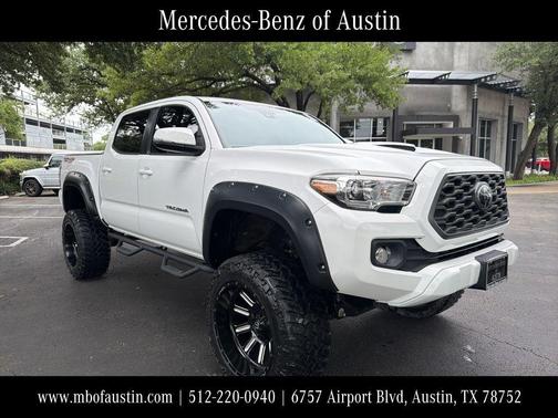 Super White 2020 Toyota Tacoma TRD Sport