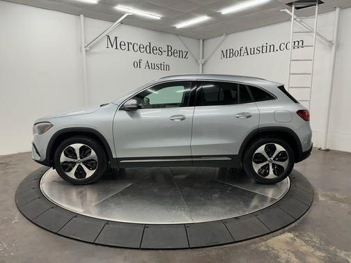 2025 Mercedes-Benz GLA 250 Base