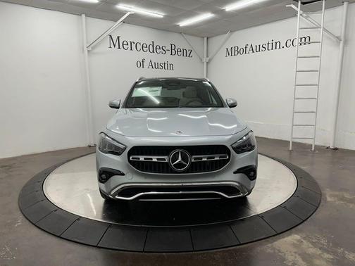 2025 Mercedes-Benz GLA 250 Base