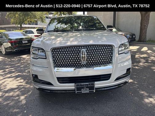 2023 Lincoln Navigator L Reserve