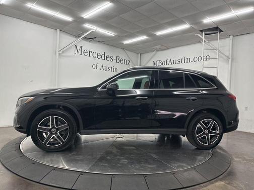Black 2026 Mercedes-Benz GLC 300 Base 4MATIC