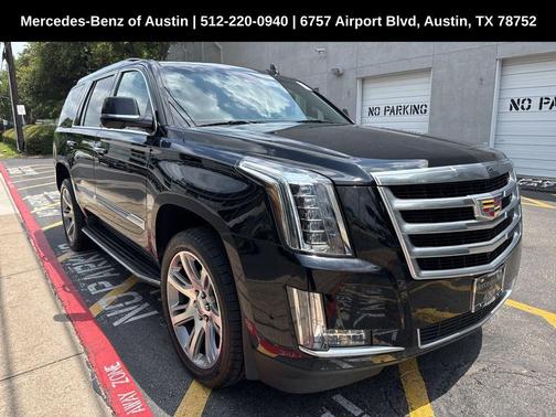 2017 Cadillac Escalade Luxury