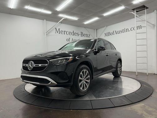 2025 Mercedes-Benz GLC 300 Base