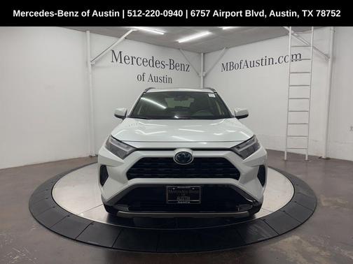 2023 Toyota RAV4 Hybrid SE