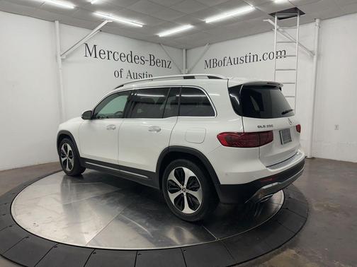 2026 Mercedes-Benz GLB 250 Base