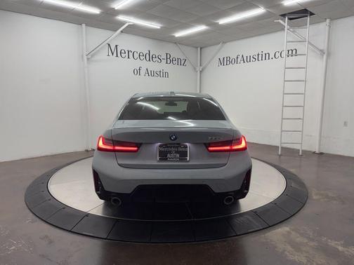2023 BMW 330e 330e