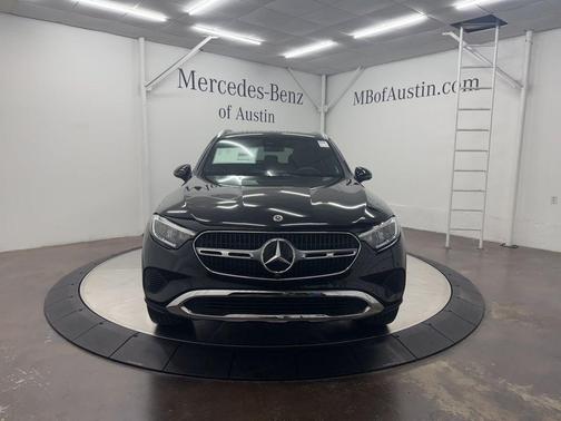 2026 Mercedes-Benz GLC 300 Base