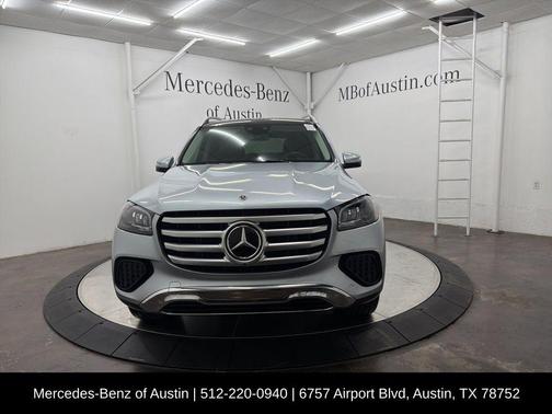 2025 Mercedes-Benz GLS 450 4MATIC