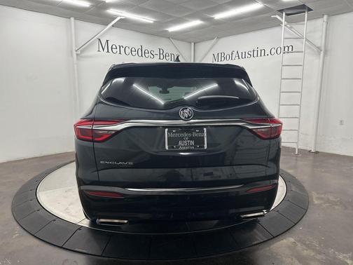 2021 Buick Enclave Essence