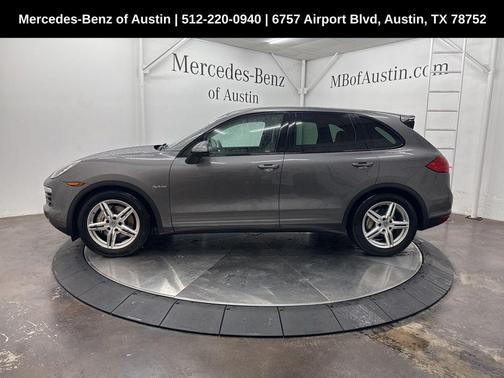 2014 Porsche Cayenne Hybrid S