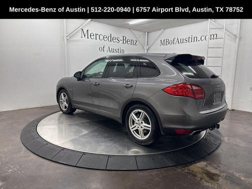 2014 Porsche Cayenne Hybrid S