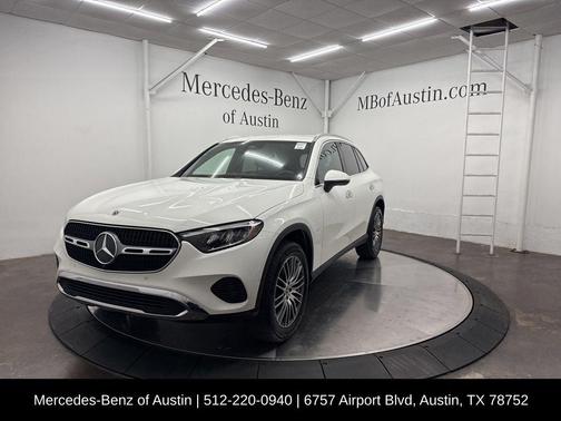 2025 Mercedes-Benz GLC 300 Base