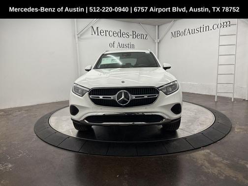 2025 Mercedes-Benz GLC 300 Base