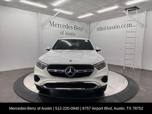 2025 Mercedes-Benz GLC 300 Base