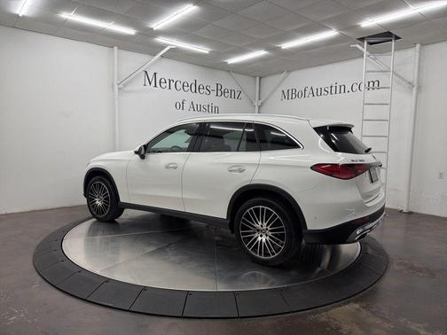 2026 Mercedes-Benz GLC 300 Base