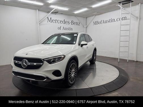 Polar White 2026 Mercedes-Benz GLC 300 Base