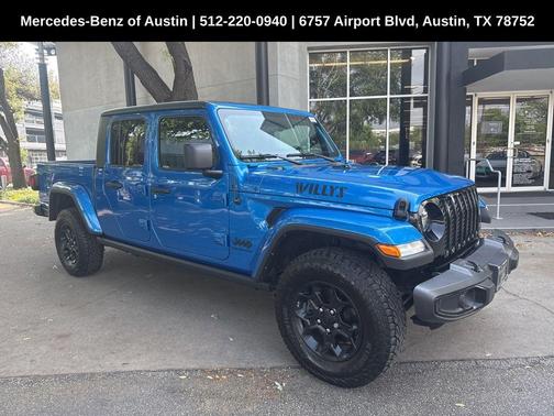 2023 Jeep Gladiator Sport