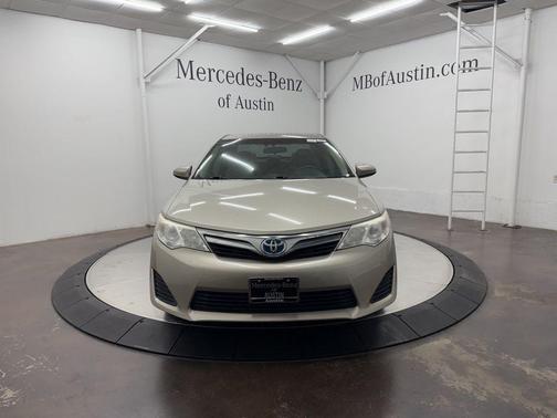 2014 Toyota Camry Hybrid LE