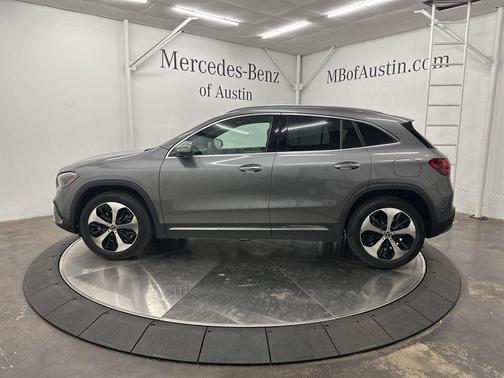 2025 Mercedes-Benz GLA 250 Base